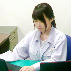 社員紹介 システム部 2012年入社